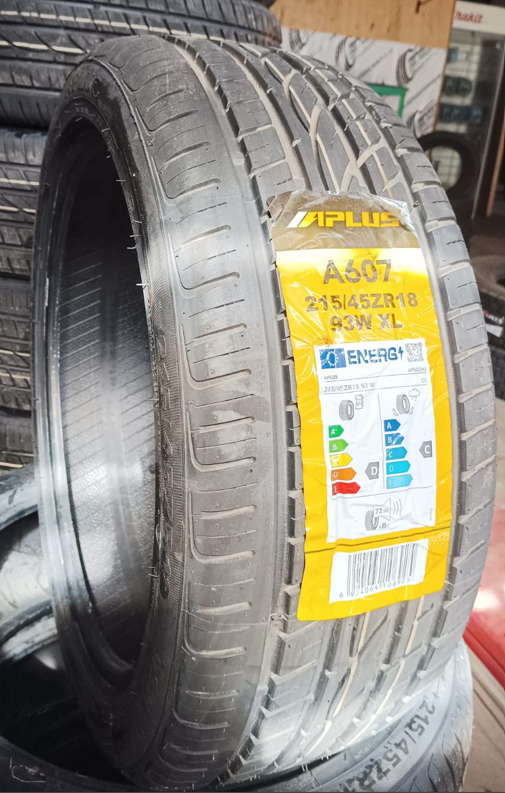 NEUMATICO 215/45 R18 APLUS A607 93W XL