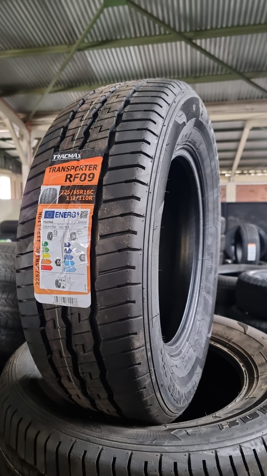NEUMATICO 225/65 R16C 112/110 R TRANSPORTER RF09 TRACMAX PCR
