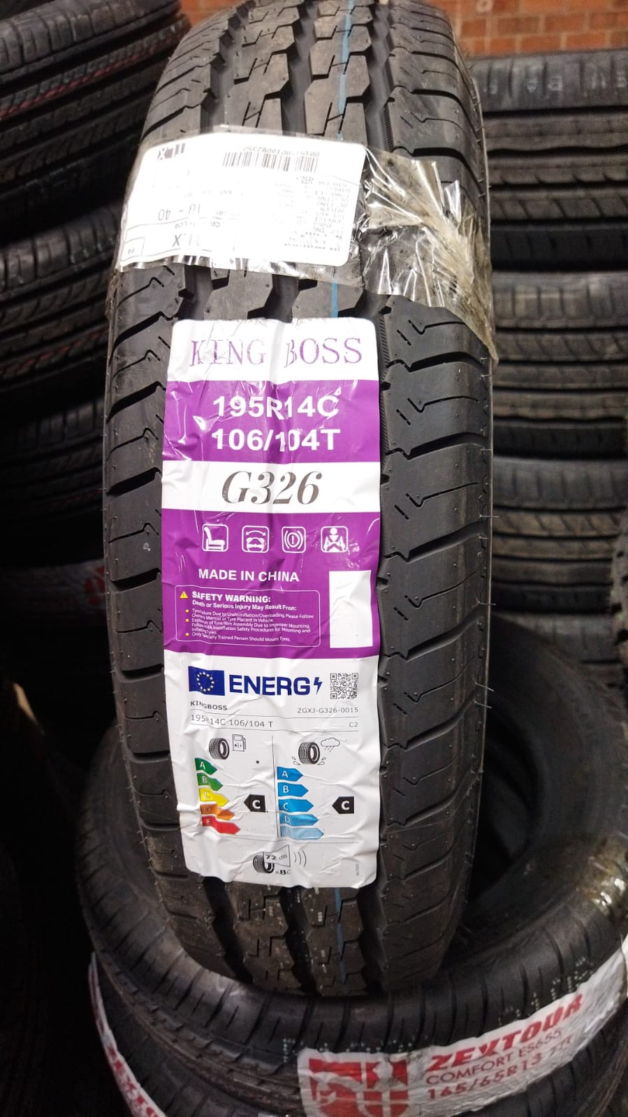 NEUMATICO 195 R14C KINGBOSS G326 8PR 106/104T LTR BLK CHN