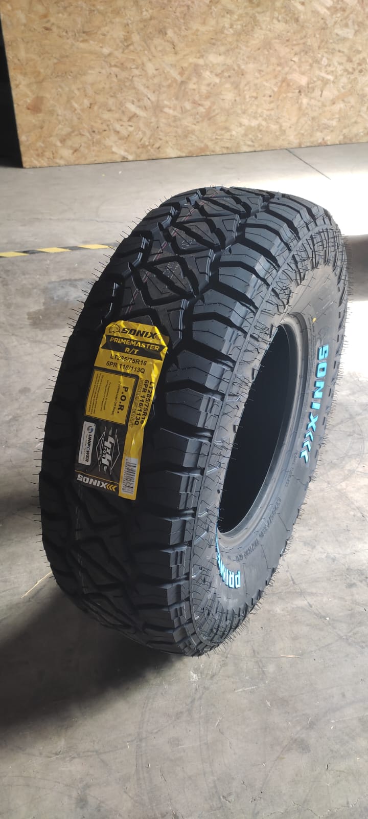 NEUMATICO 285/75 R16 W LT SONIX PRIMEMASTER R/T 116/113Q 6PR