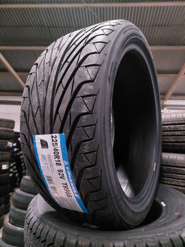 Neumatico 225/40 R18 Triangle Tr968 92v