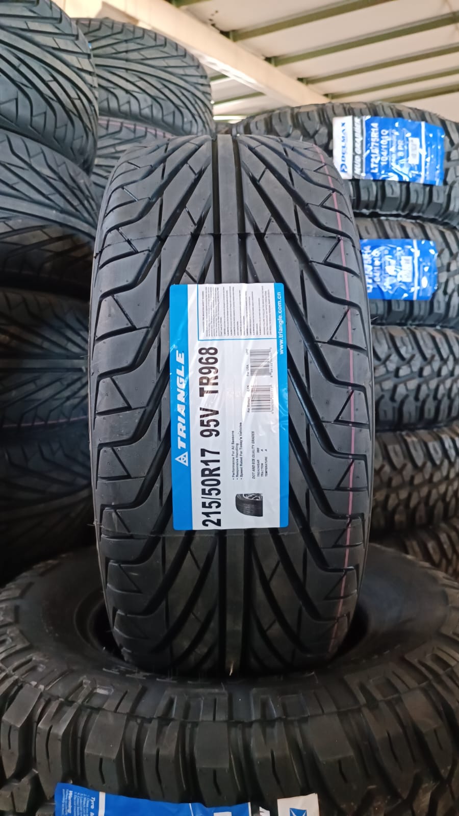 Neumatico 215/50 R17 Triangle Tr968 95v Huella En V