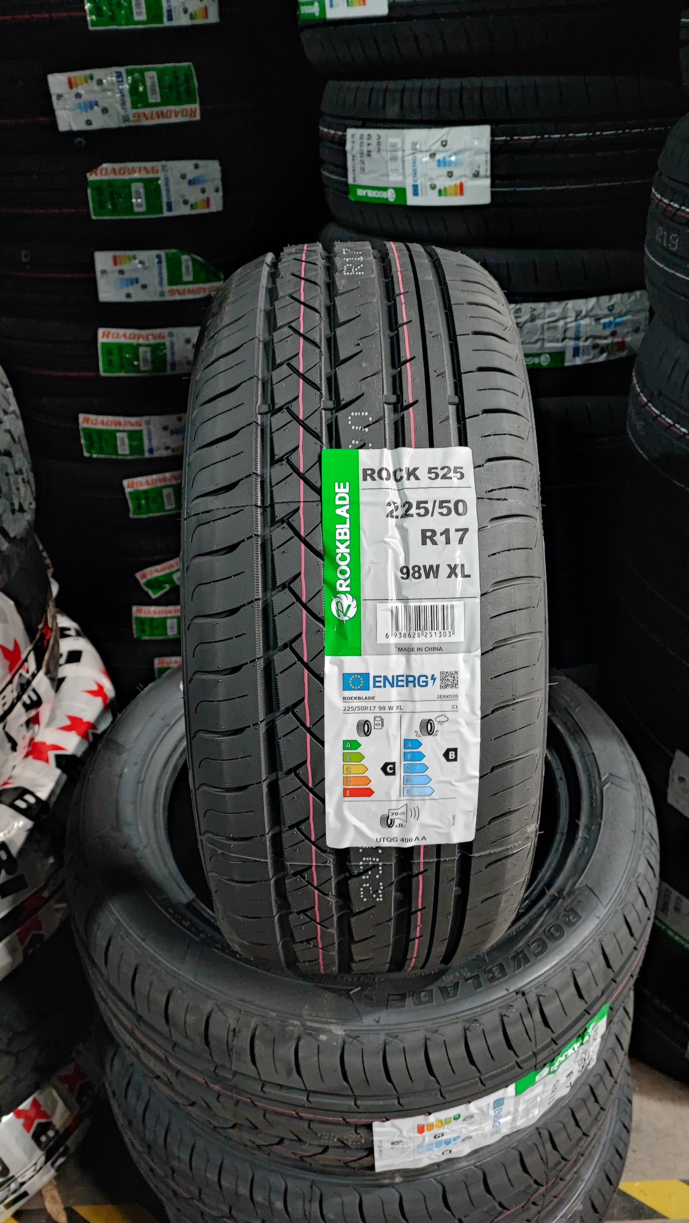 ビリーヤド neumatico 225 50 r18 bridgestone alenza 001 95 v