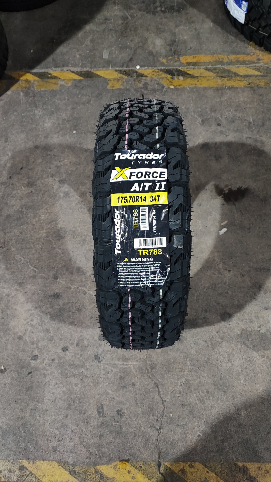 Neumatico 175/70 r14 tourador x force a/t 2 84t bz