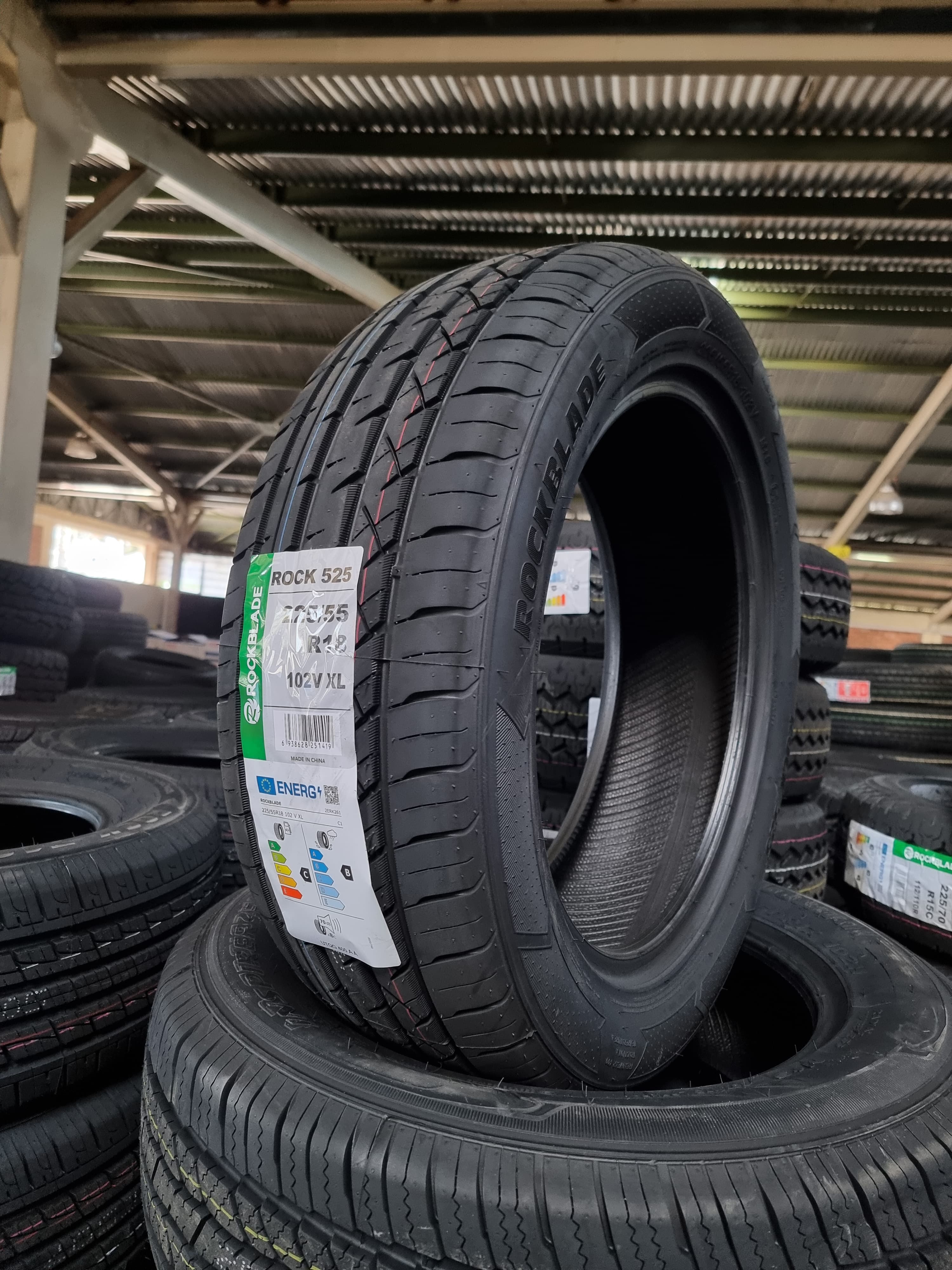 NEUMATICO 225/55 R18 ROCKBLADE ROCK 525 102 V – Neumáticos del Maule