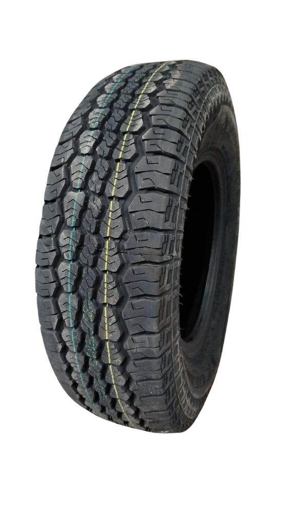 Neumatico 235/75 R15 Tracmax Pcr 109 Txl X-privilo At01