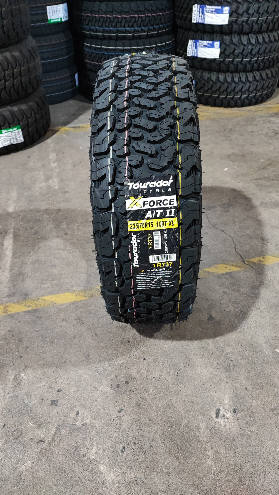 Neumatico 235/75 r15 tourador x force a/t 2 109t xl bz