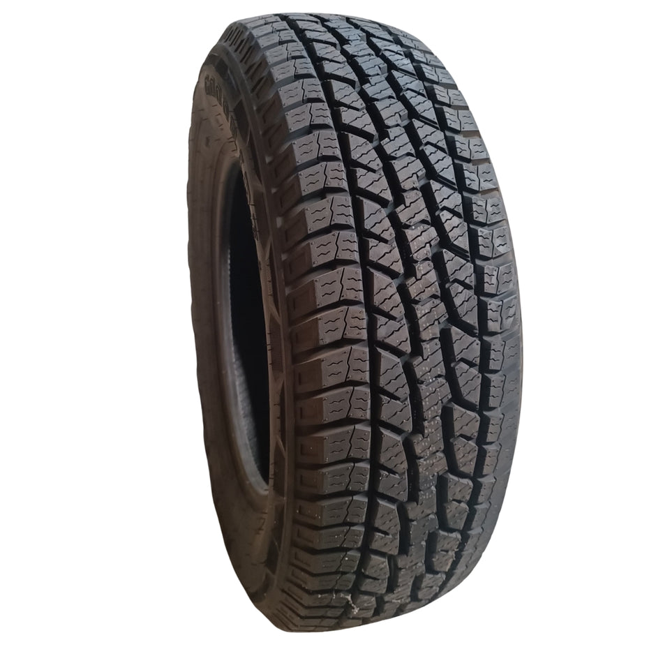Neumatico 205/70 R15 Goodride Sl-369 At