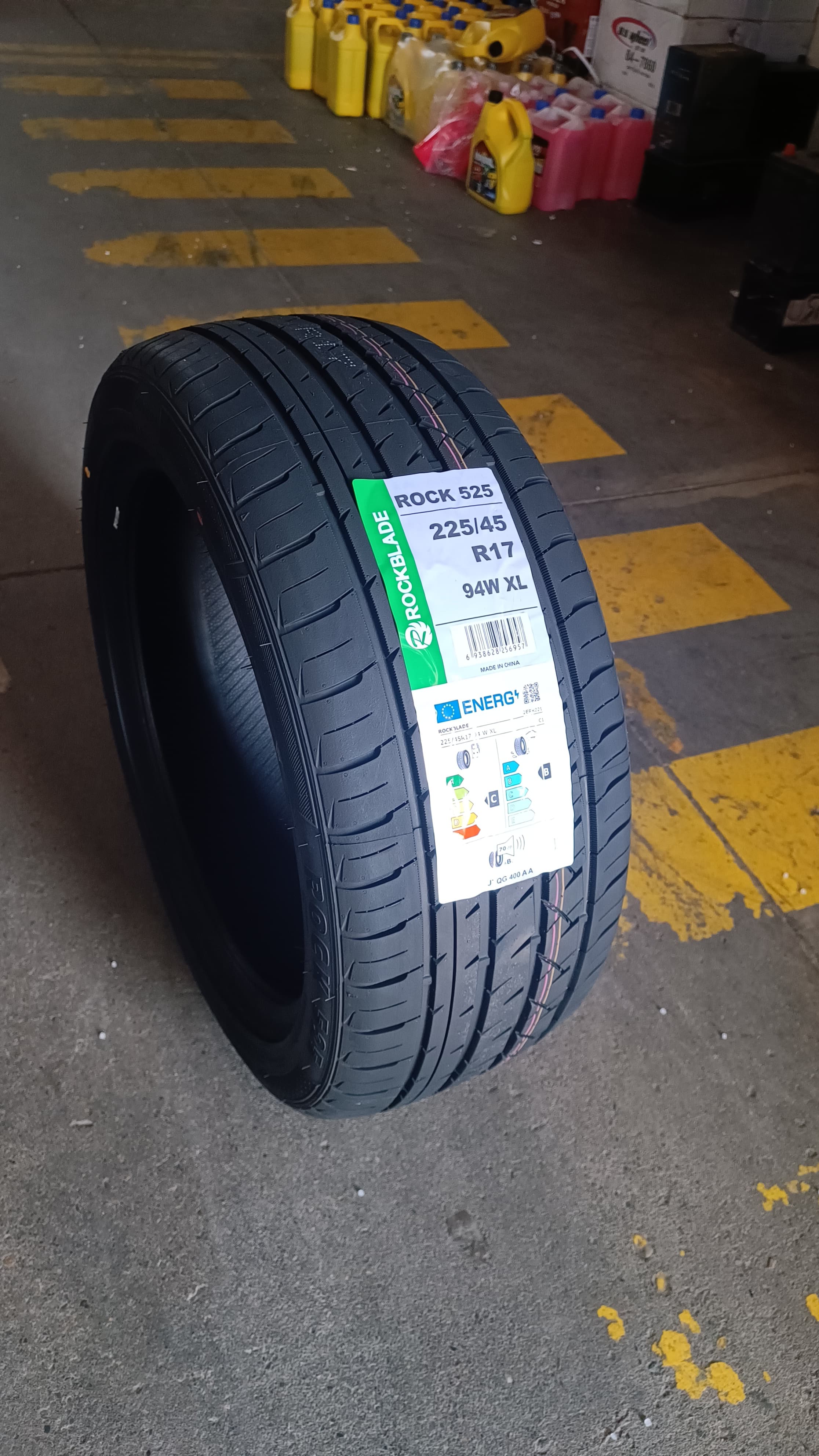 NEUMATICO 225/45 R17 ROCKBLADE ROCK 525 94 W – Neumáticos del Maule