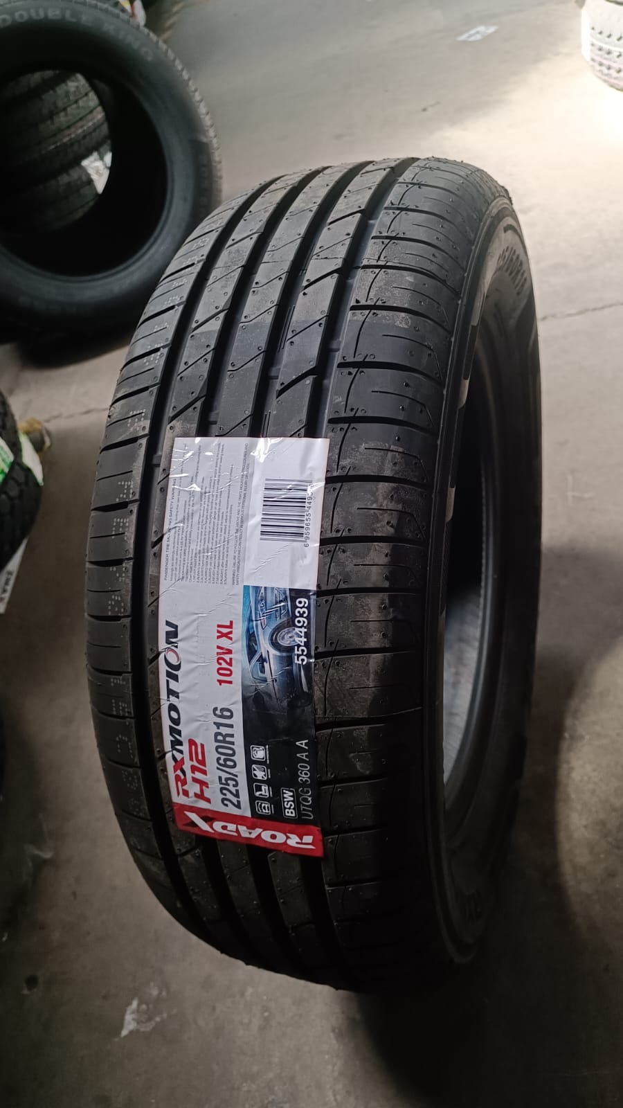 NEUMATICO 225/60 R16 102V RXMOTION H12 ROADX HT BLK CHN