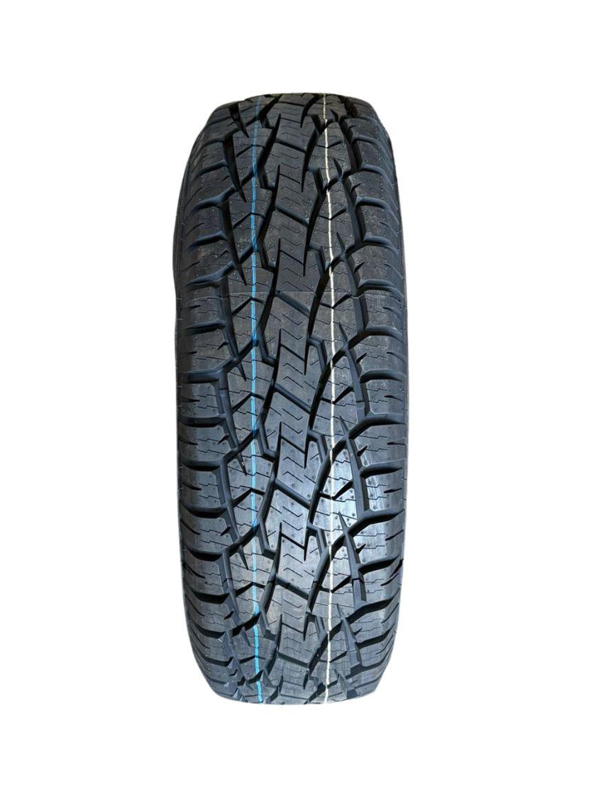 Neumatico 235/70 r16 Sunfull AT782 106T