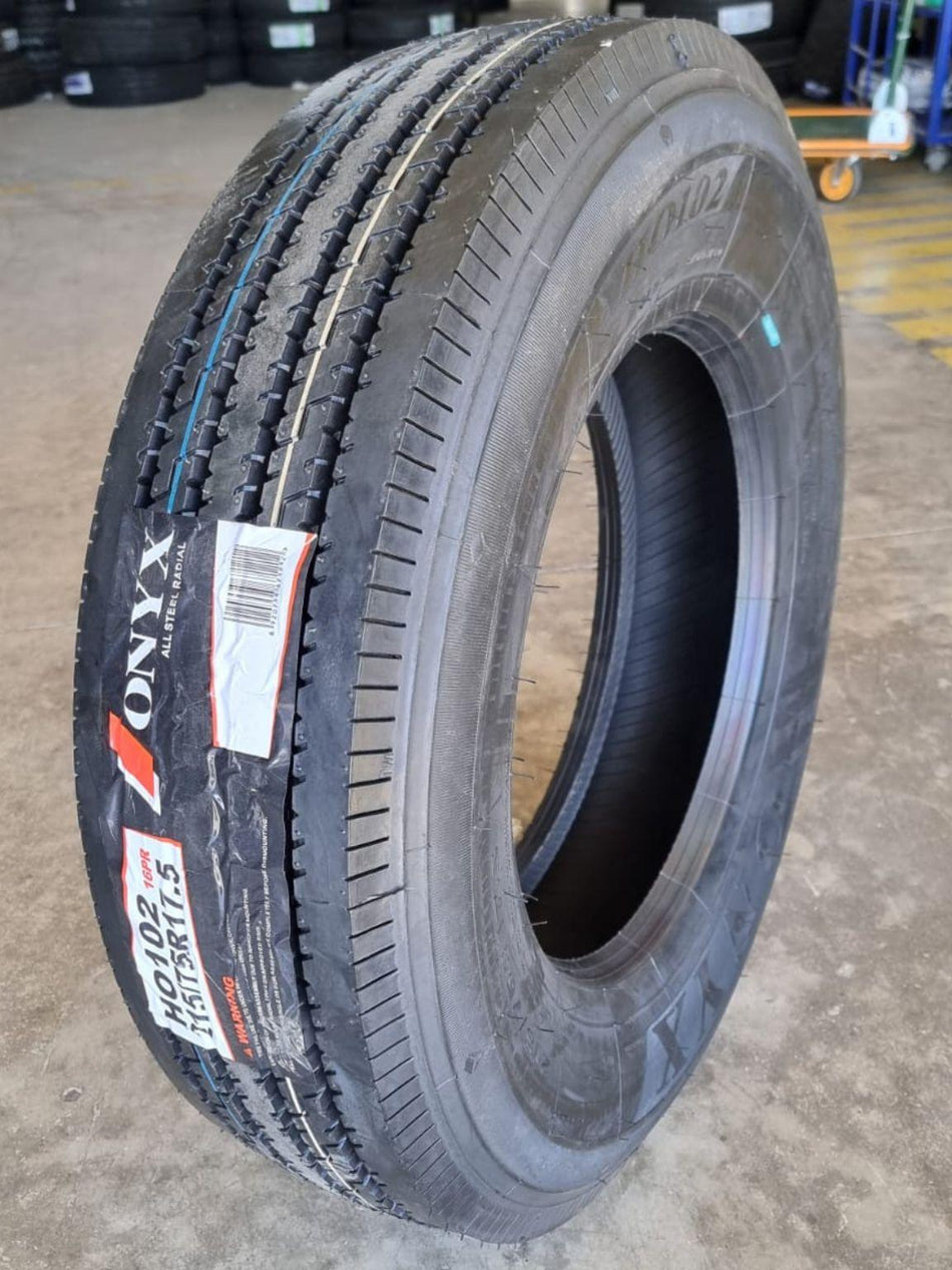 NEUMATICO 215/75 R17.5 ONYX HO102 135/133J 16PR TBR