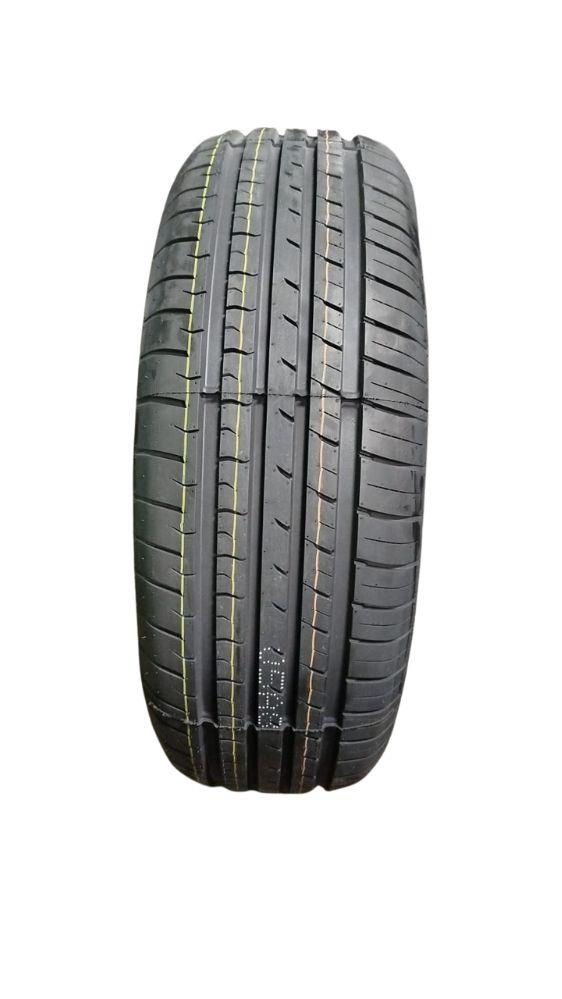 Neumatico 215/60 R16 ROCKBLADE ROCK 555 99H