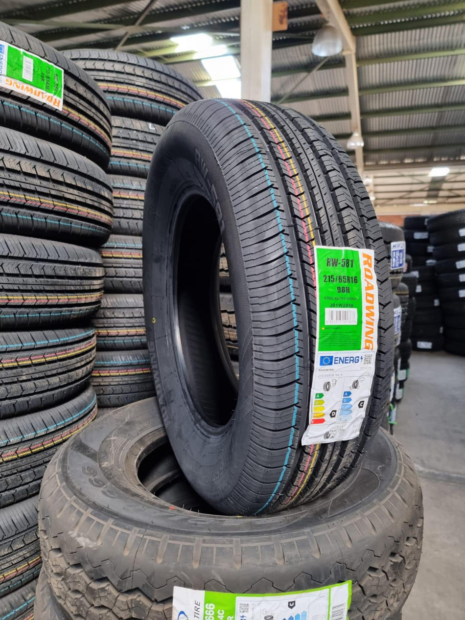 NEUMATICO 215/65 R16 ROADWING RW-581 98H