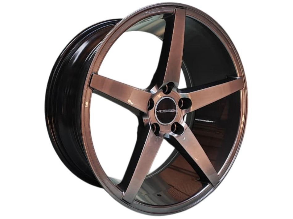 Juego de Llantas 17X7.5 5x105 Et33 HYPER BLACK LG04