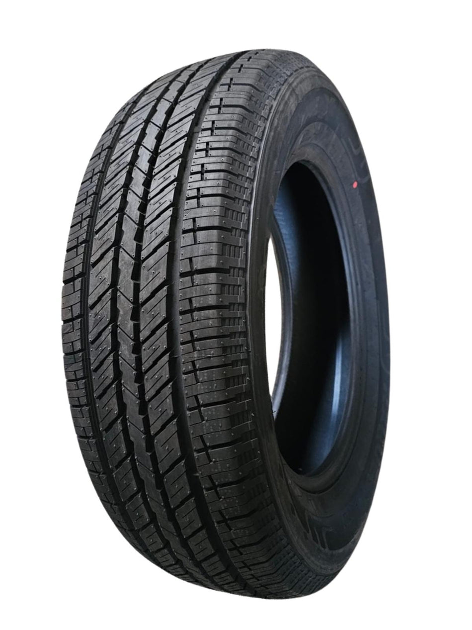 Neumatico 235/65 r18 Roadx rxquest HT01 106H