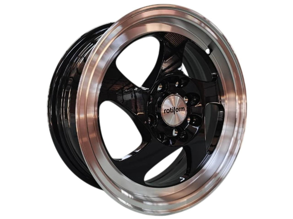 Juego de Llantas 14x5.5 4x100/4x114.3 Et38 B(LIP) 8801
