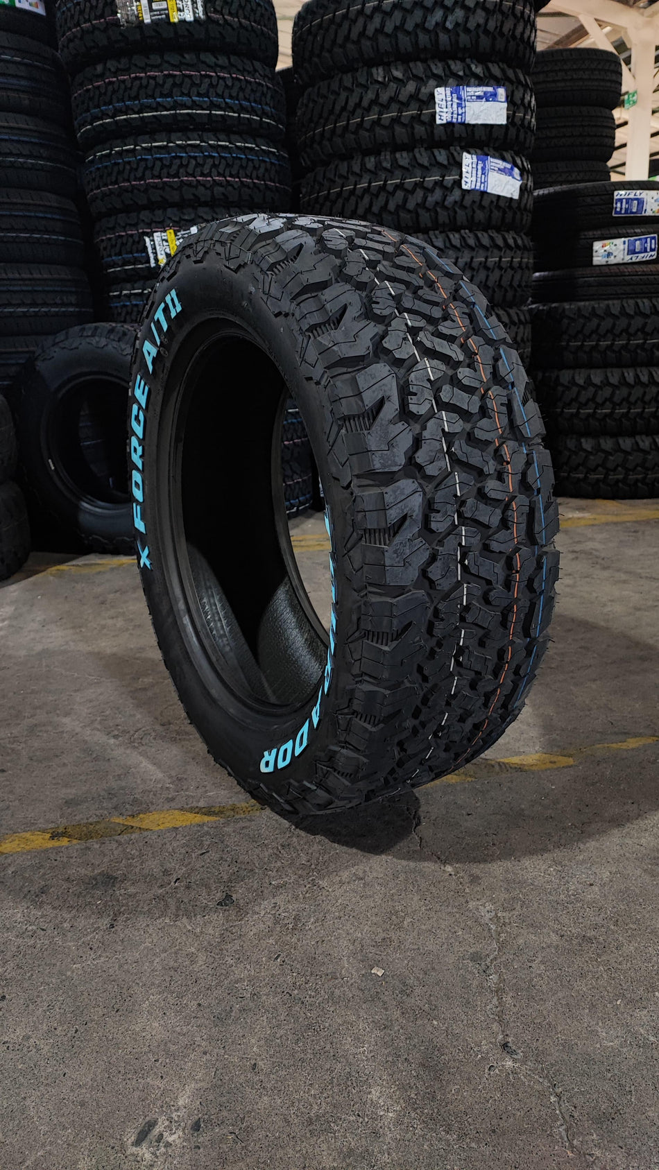 Neumatico 275/55 r20 tourador x force a/t 2 117t xl bz