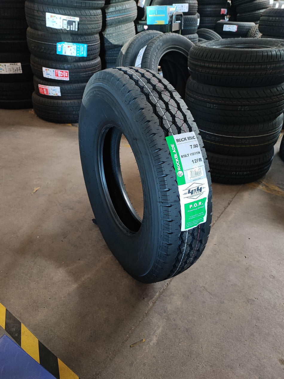 Neumatico 7.00 R16lt Rockblade Rock 858c 115/110n