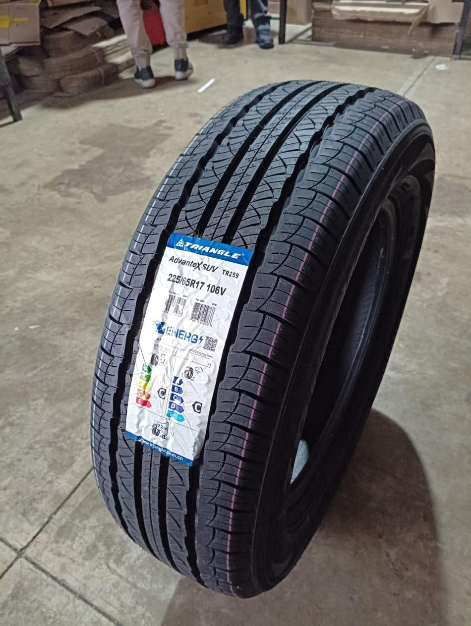 NEUMATICO 225/40 R19 TRIANGLE TH202 93Y