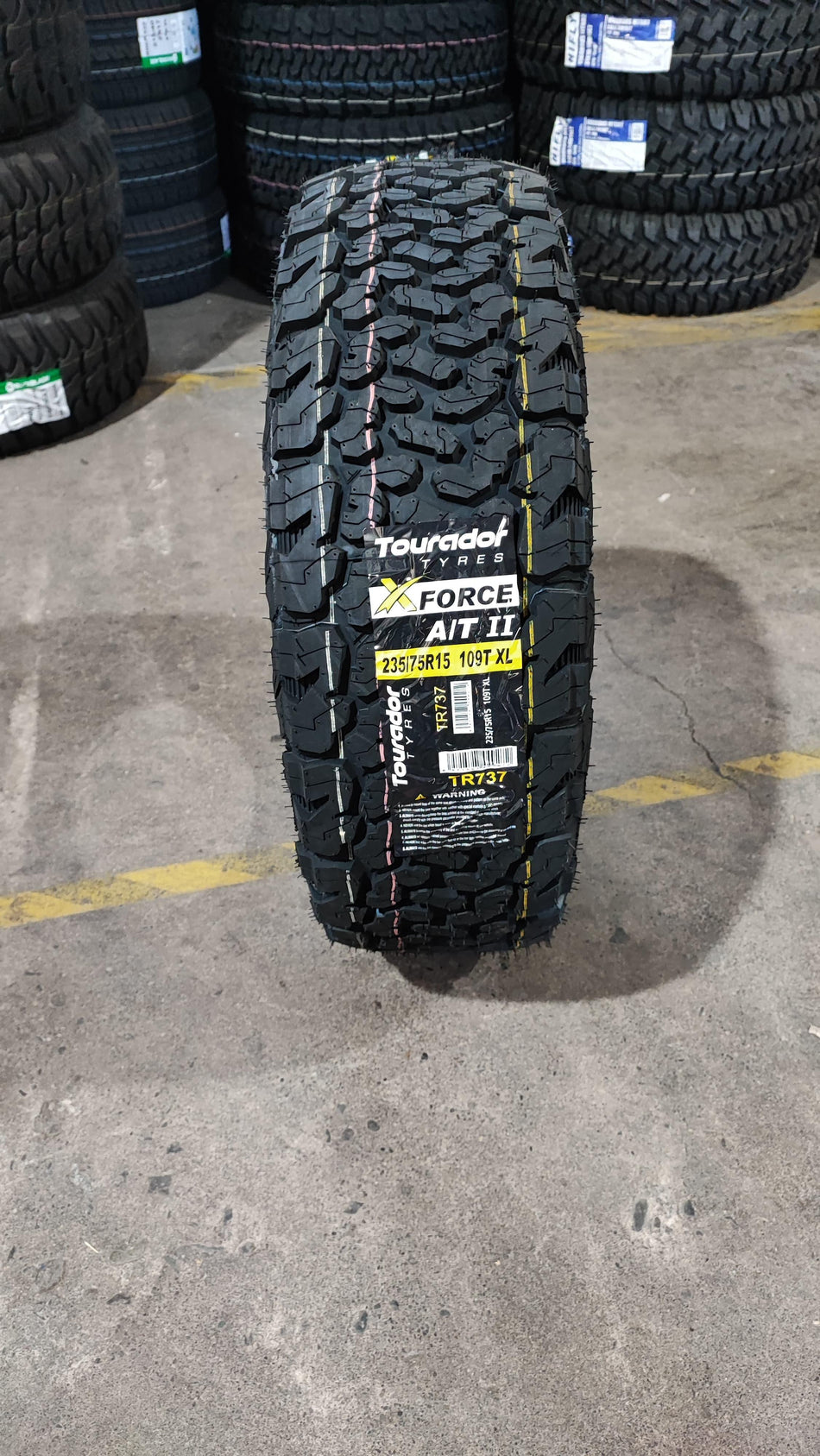 Neumatico 235/75 r15 tourador x force a/t 2 109t xl bz