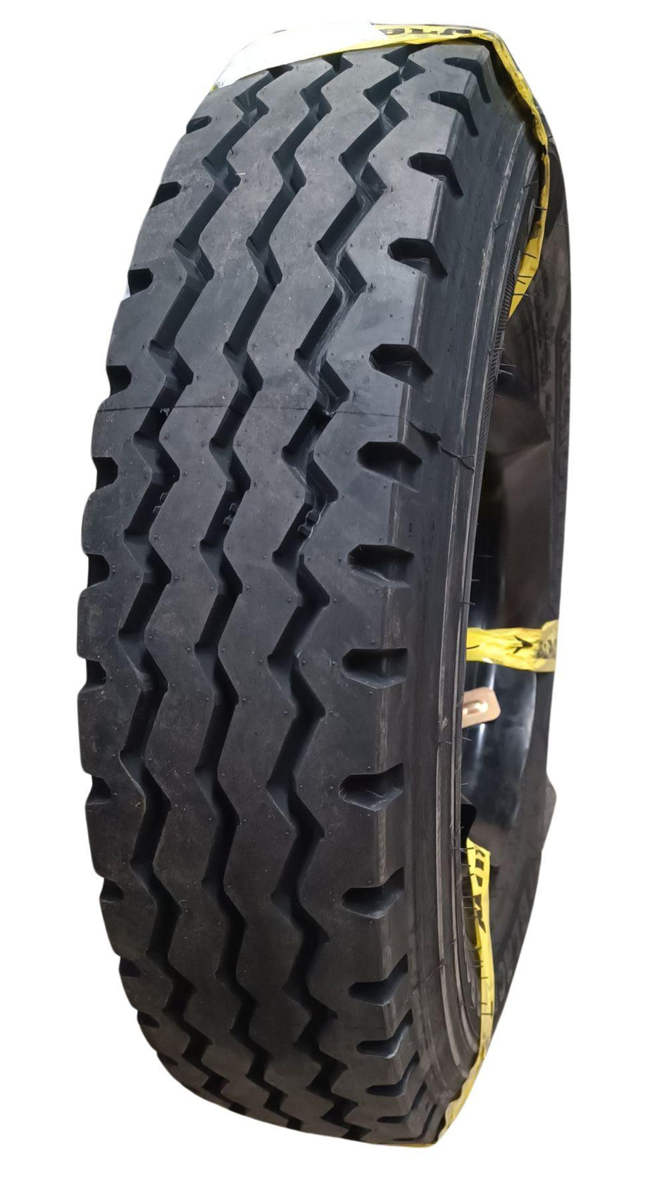 NEUMATICO 7.50 R16 Blackarrow Ba81 122/118L 14PR C/C