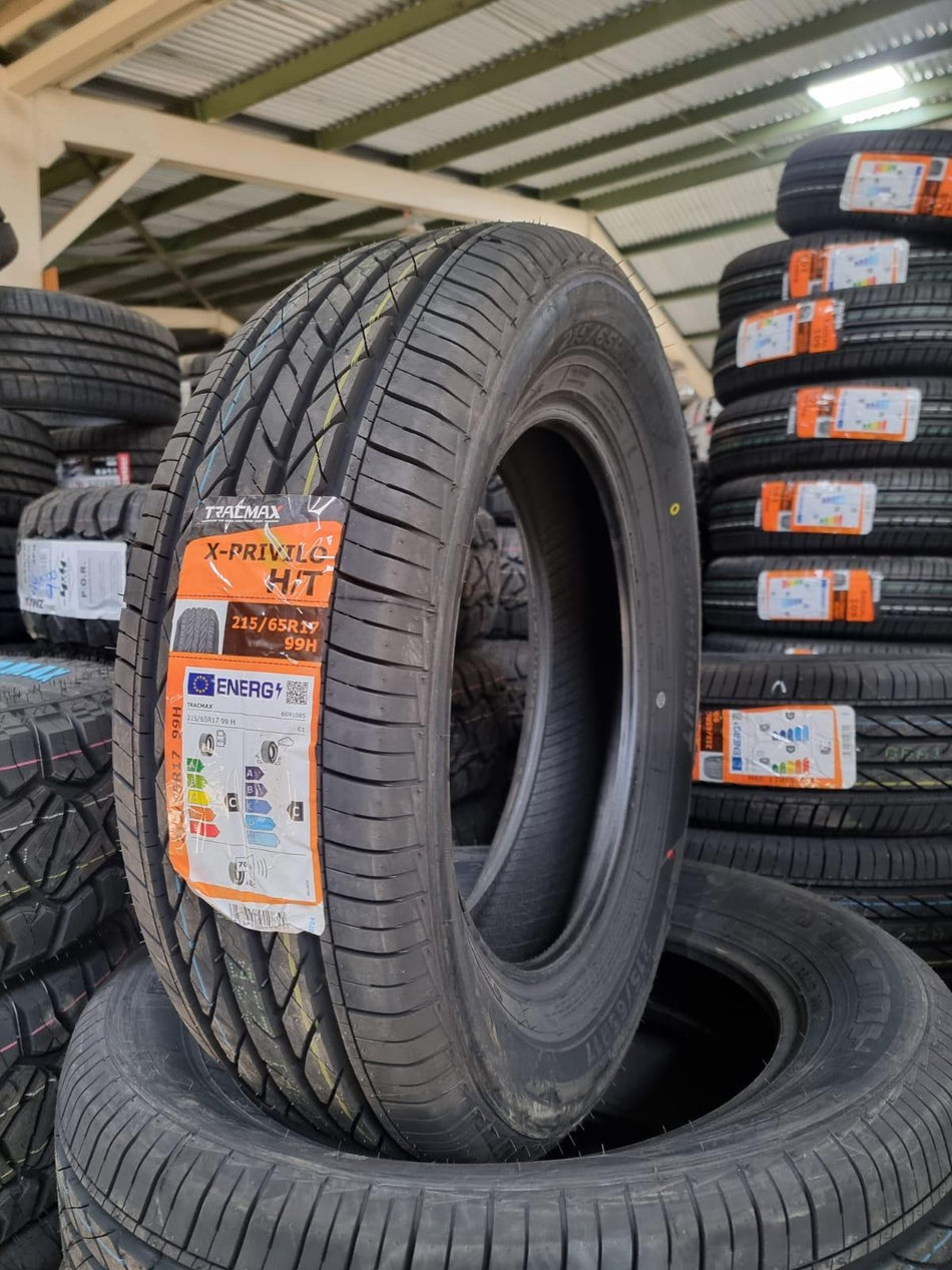 Neumatico 215/65 R17 Tracmax X-privilo H/T PCR 99H